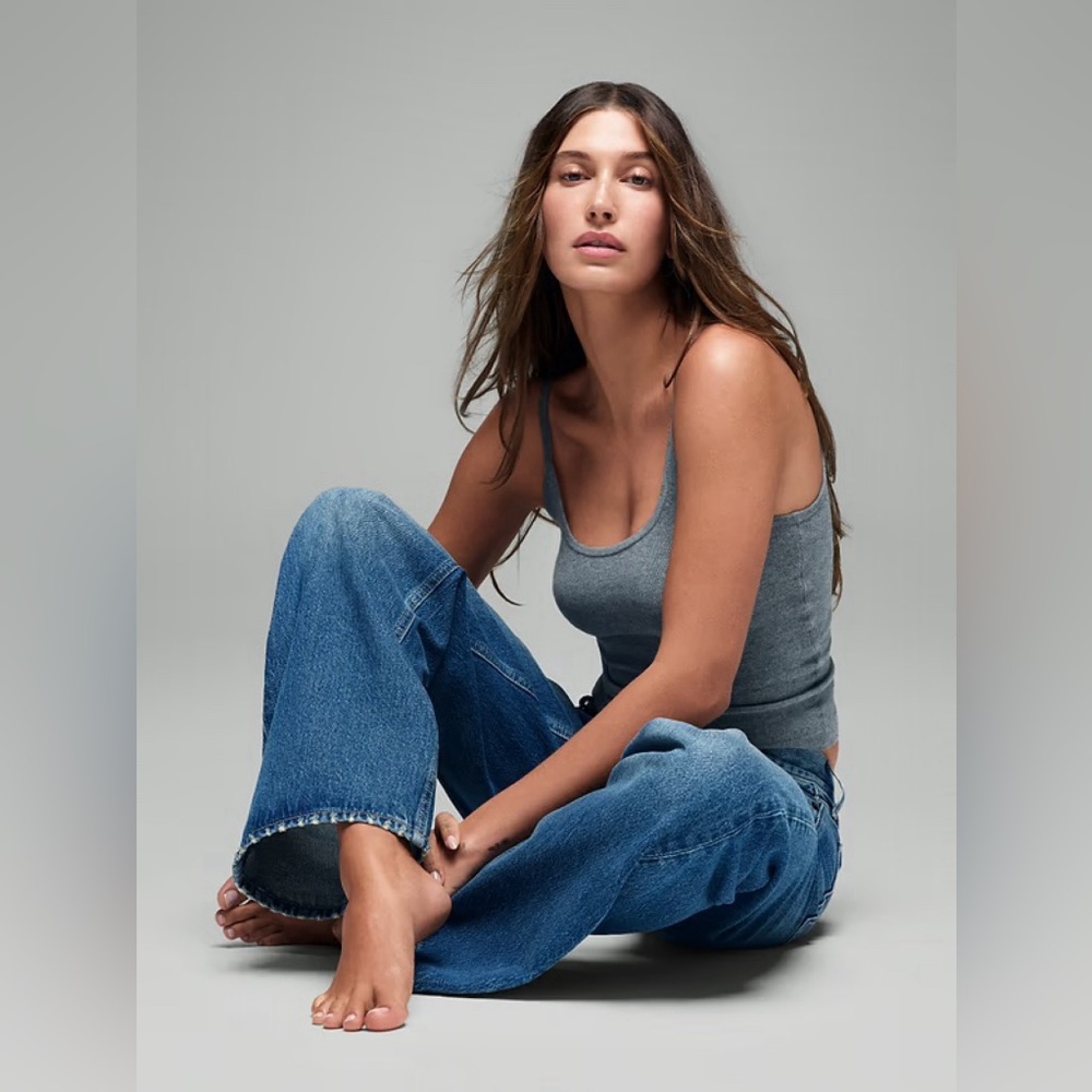 The Hailey Low Rise Loose Jean size 25/0 R Light Indigo